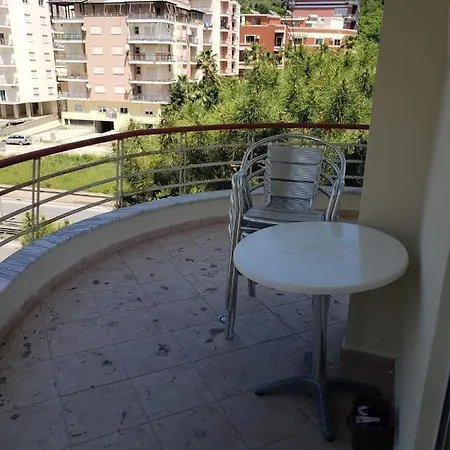 Apartament Golem *
